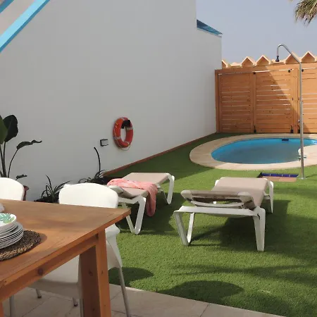 Сasa de vacaciones Cozy, House , By Mahbovillas